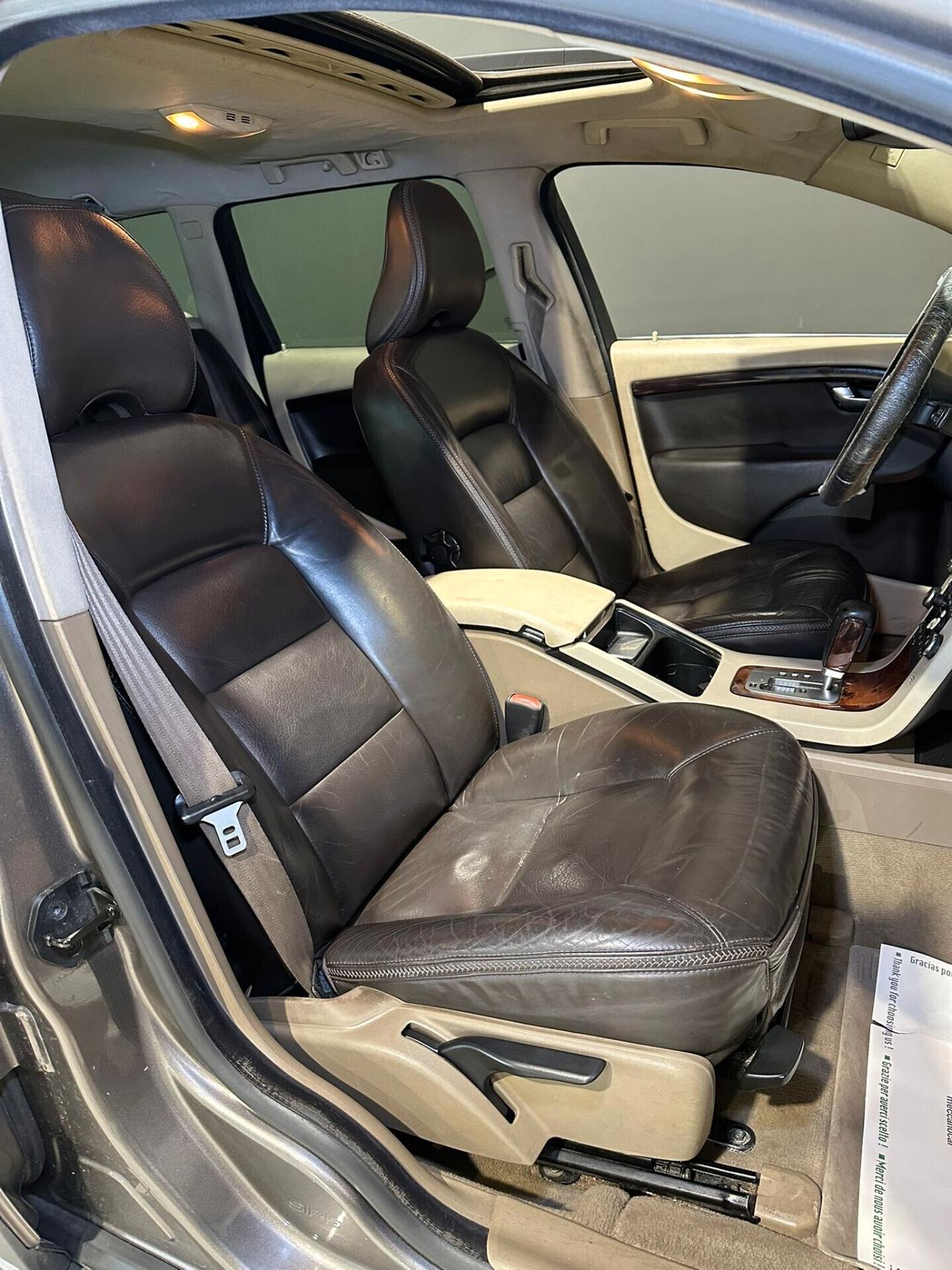 Volvo XC70 D5 AWD Summum