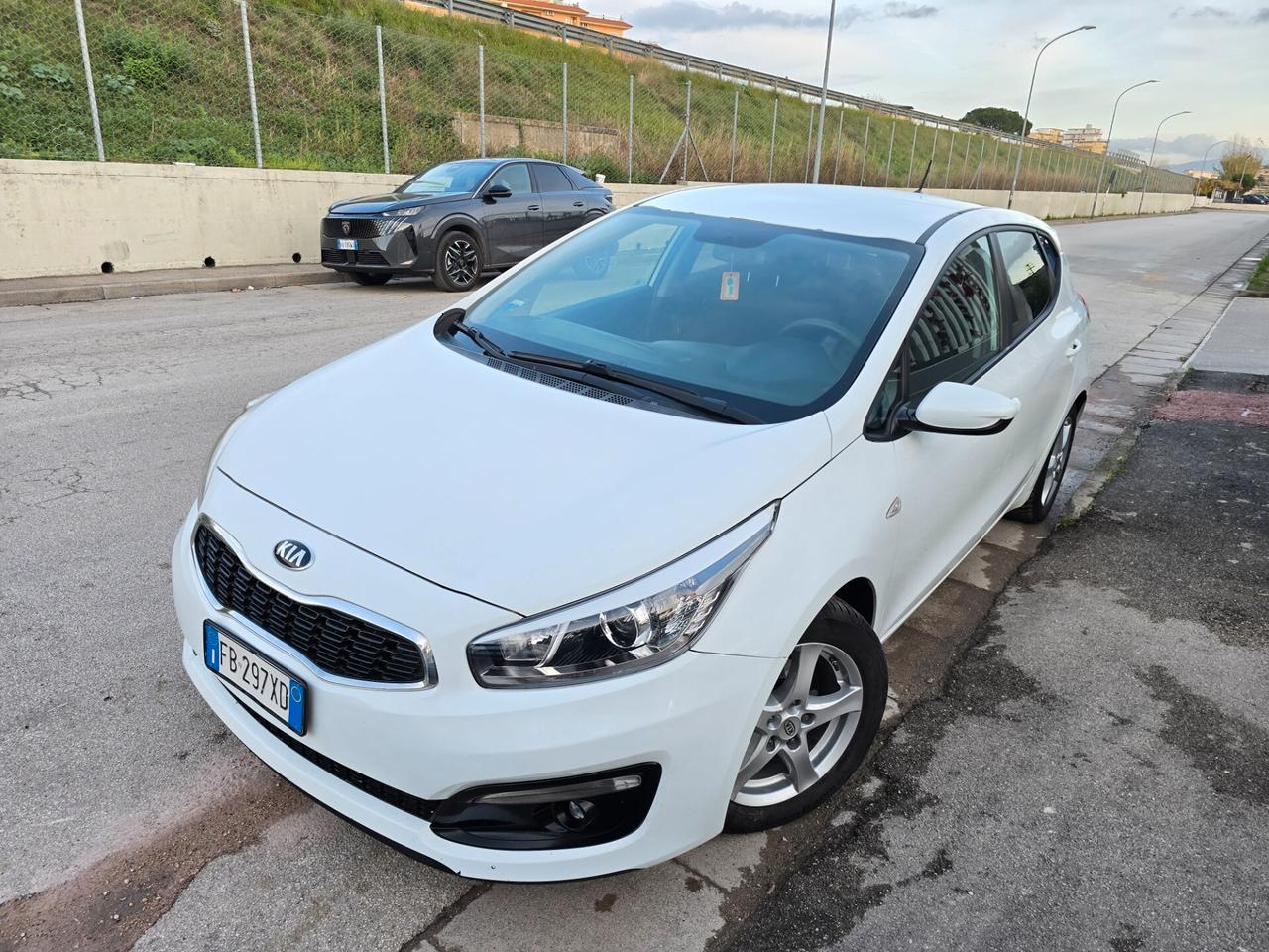Kia Ceed cee'd 1.6 CRDi 110 CV 5 porte Cool