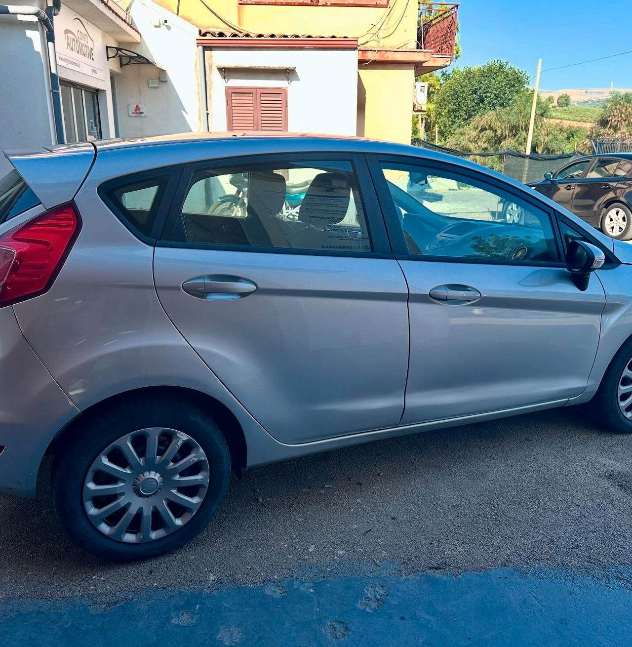 Ford Fiesta 1.2 60CV 5 porte