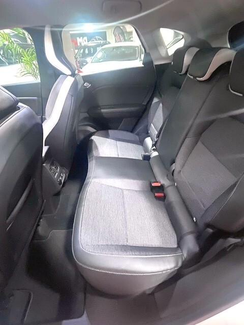 Renault Captur Blue dCi 115 CV EDC Intens