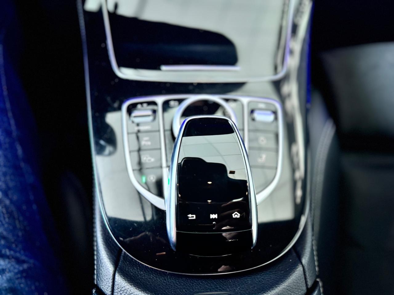 Mercedes-benz E220d Automatica Premium AMG E6