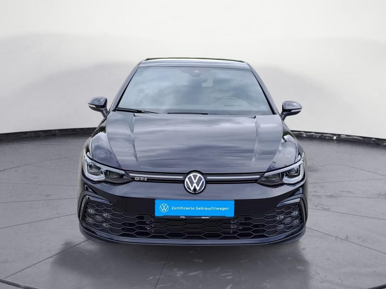 Volkswagen Golf GTI 2.0 TSI DSG PANO/DCC/MATRIX