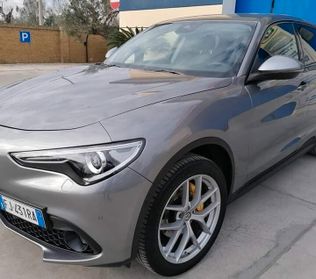 Alfa Romeo Stelvio 2.2 Turbodiesel 210 CV AT8 Q4 Executive