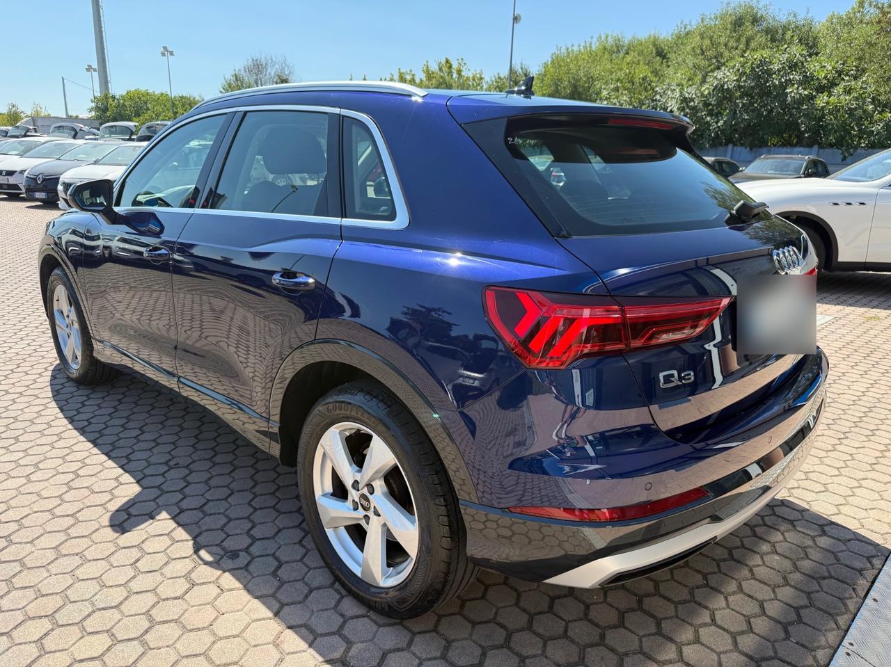 Audi Q3 35 TDI quattro S tronic Business Advanced