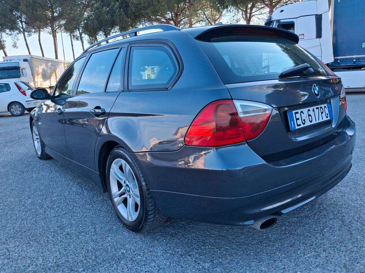Bmw 318d cat Touring MSport-NAVIGATORE-PELLE-