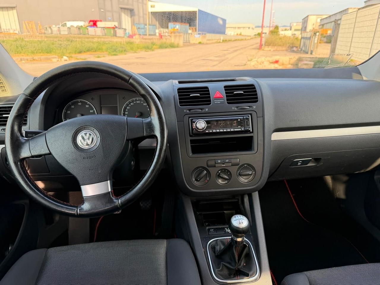 Volkswagen Golf 1.6 5p. Comfortline