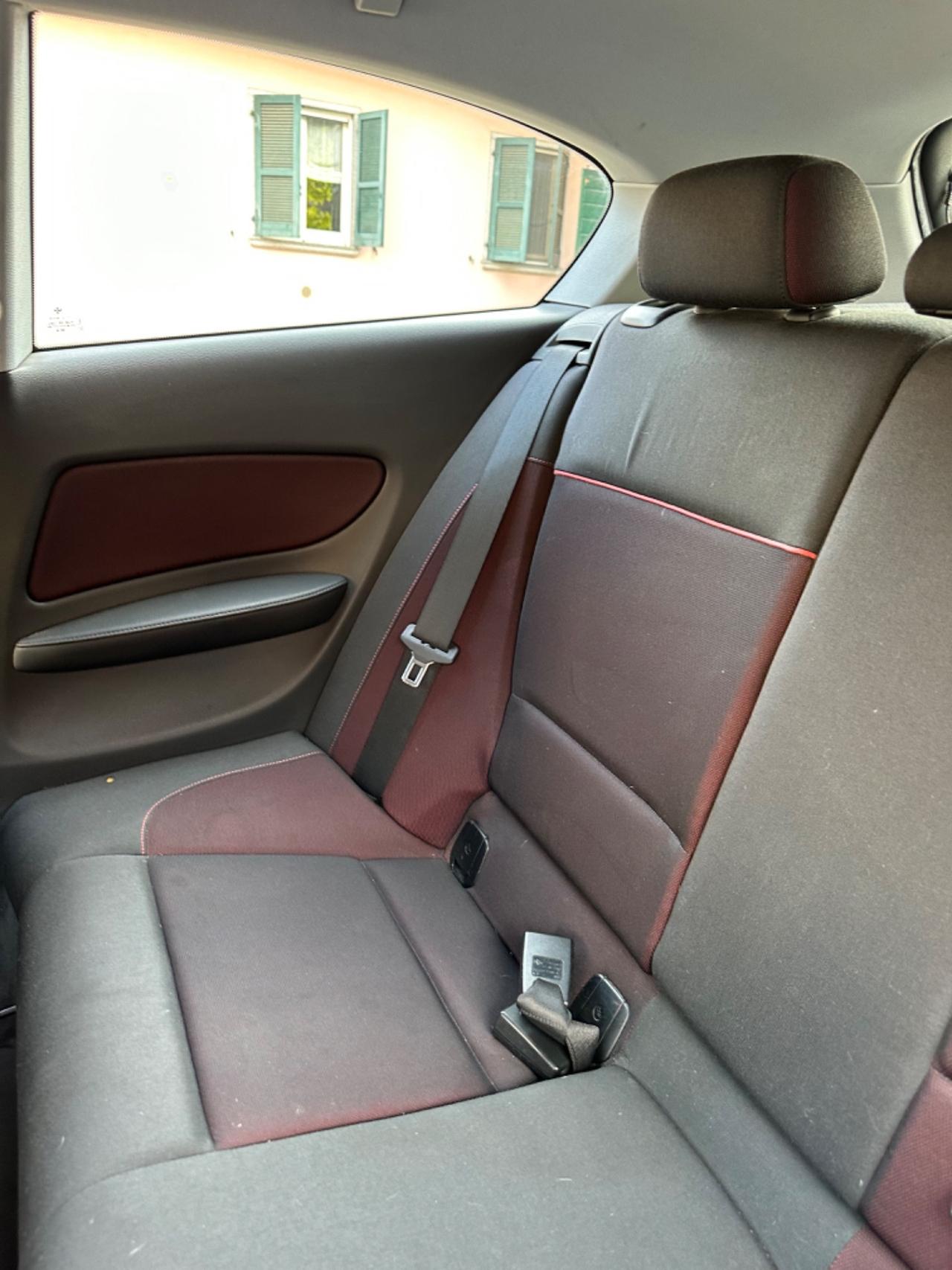 Bmw 116d 2.0 116CV FUTURA KMCERT UNICOPR