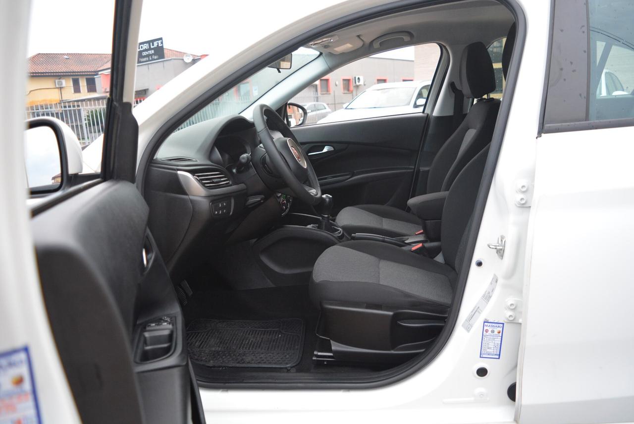 Fiat Tipo 1.3 Mjt S&S 5 porte 95 cv Easy