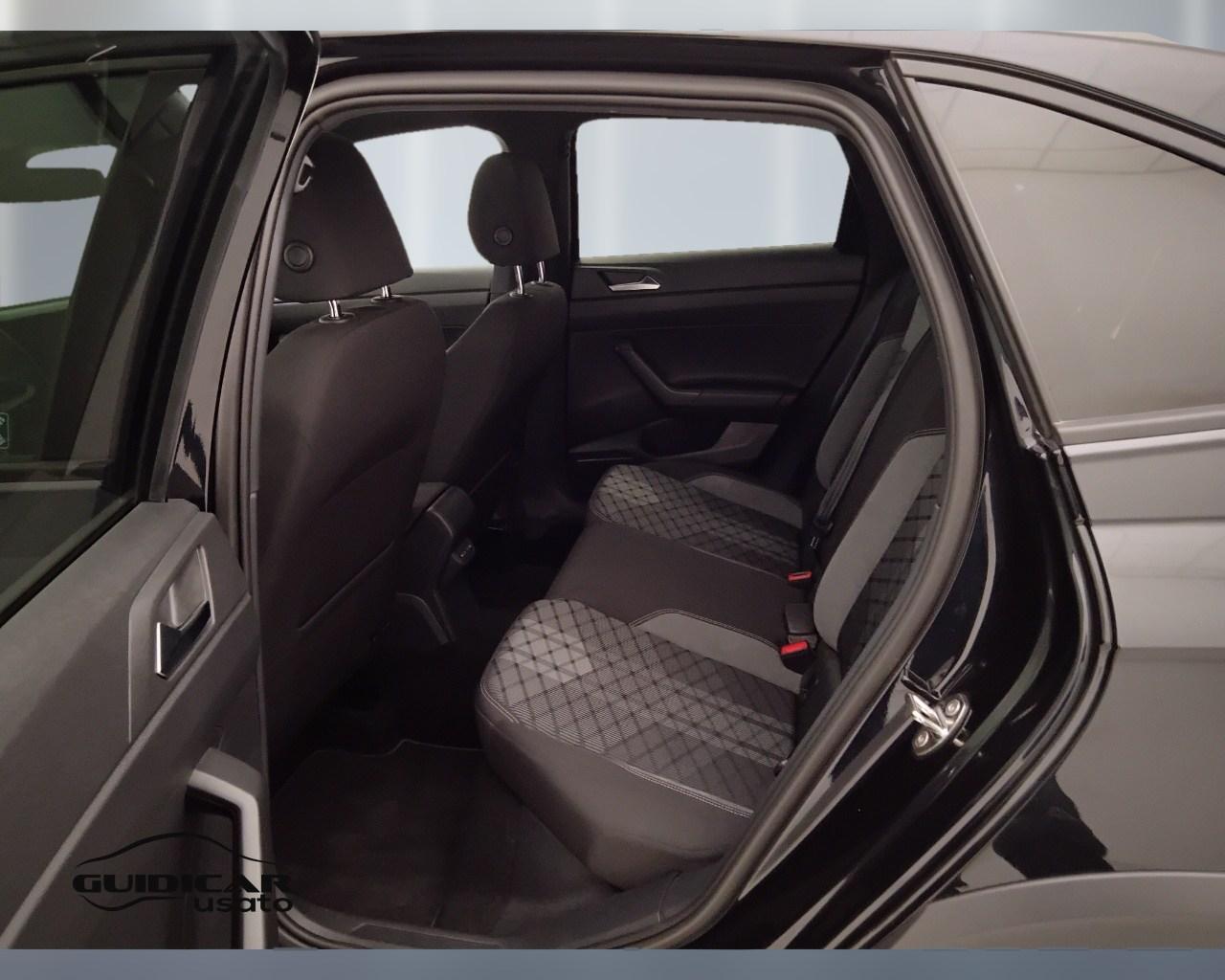VOLKSWAGEN Taigo - Taigo 1.0 tsi R-Line 115cv
