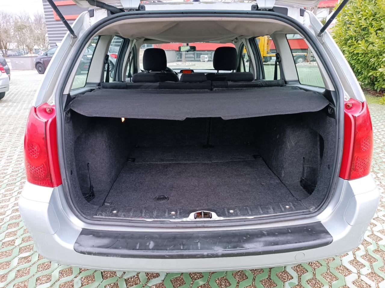 Peugeot 307 1.6 16V Station XS ideale per neopatentati