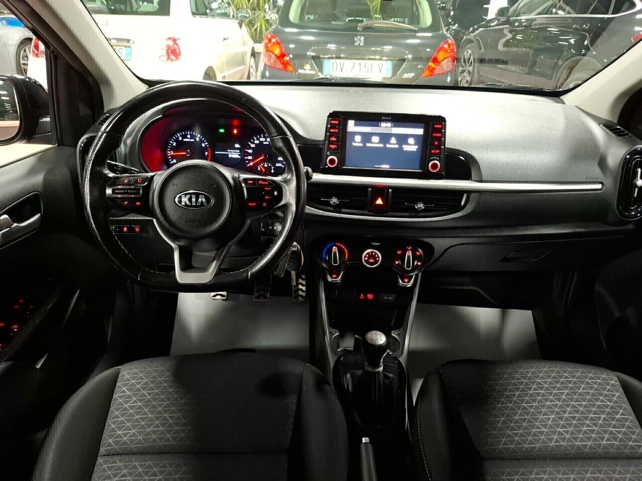 Kia Picanto 1.0 X Line Neopatentati