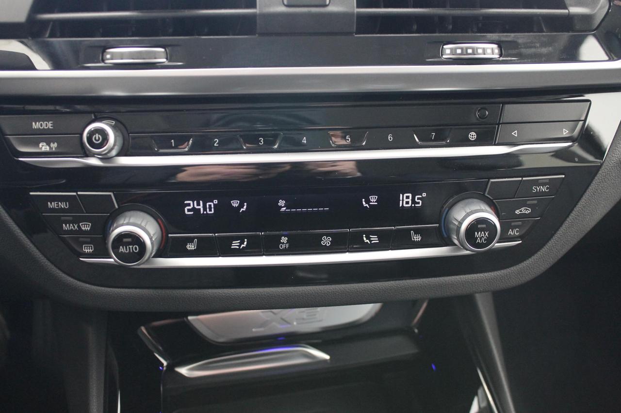 BMW X3 Sdrive 18d X-LINE Auto