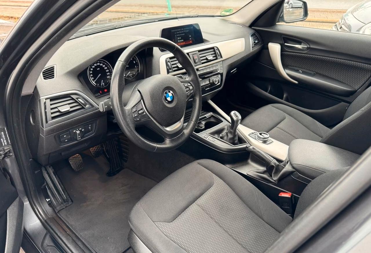Bmw 118 118i 5p. Advantage