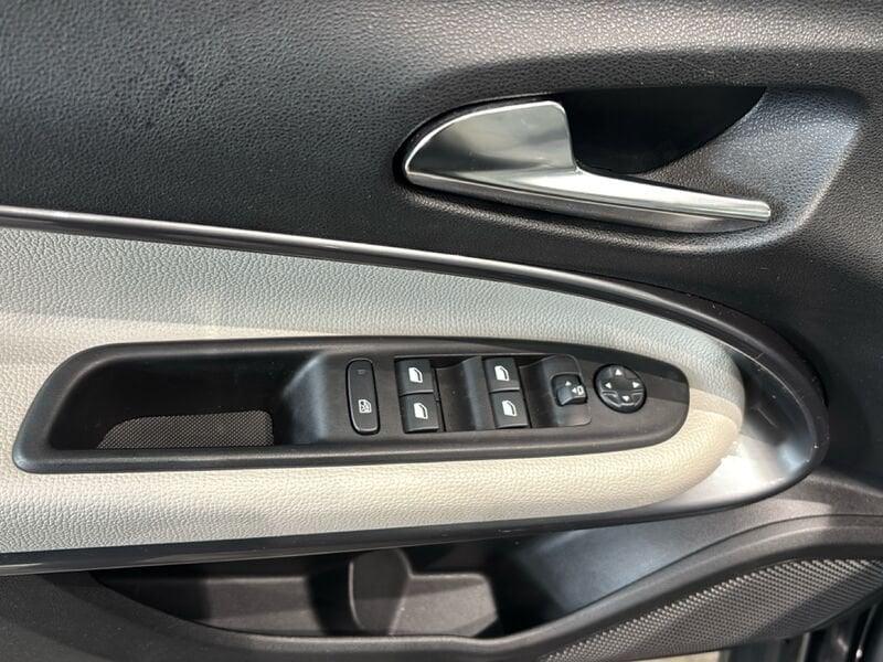 FIAT 600 600 Hybrid 100 CV DCT MHEV La Prima