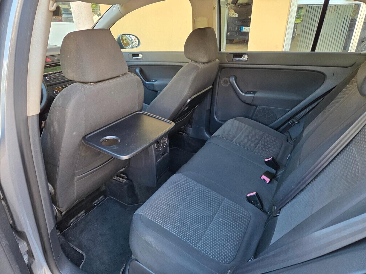 Volkswagen Golf Plus 1.6 TDI NEOPATENTATI