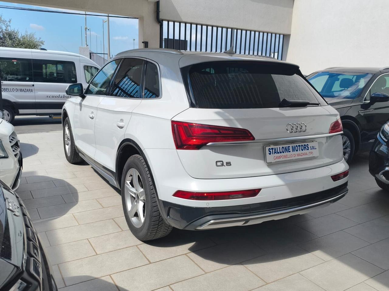 Audi Q5 35 2.0TDI 163CV S tronic Business Adv 2023