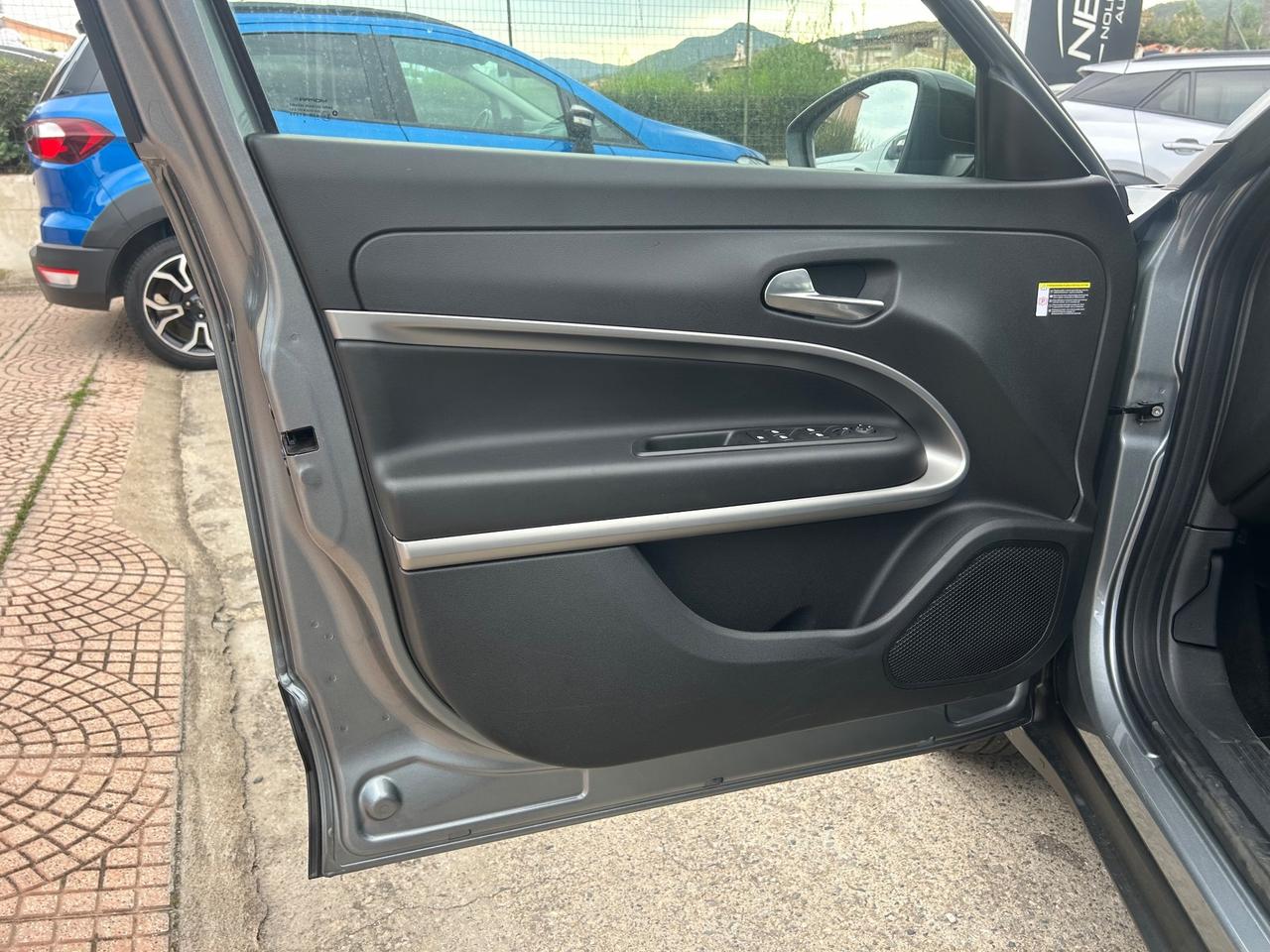 Jeep Avenger 1.2 Turbo 100 CV Summit