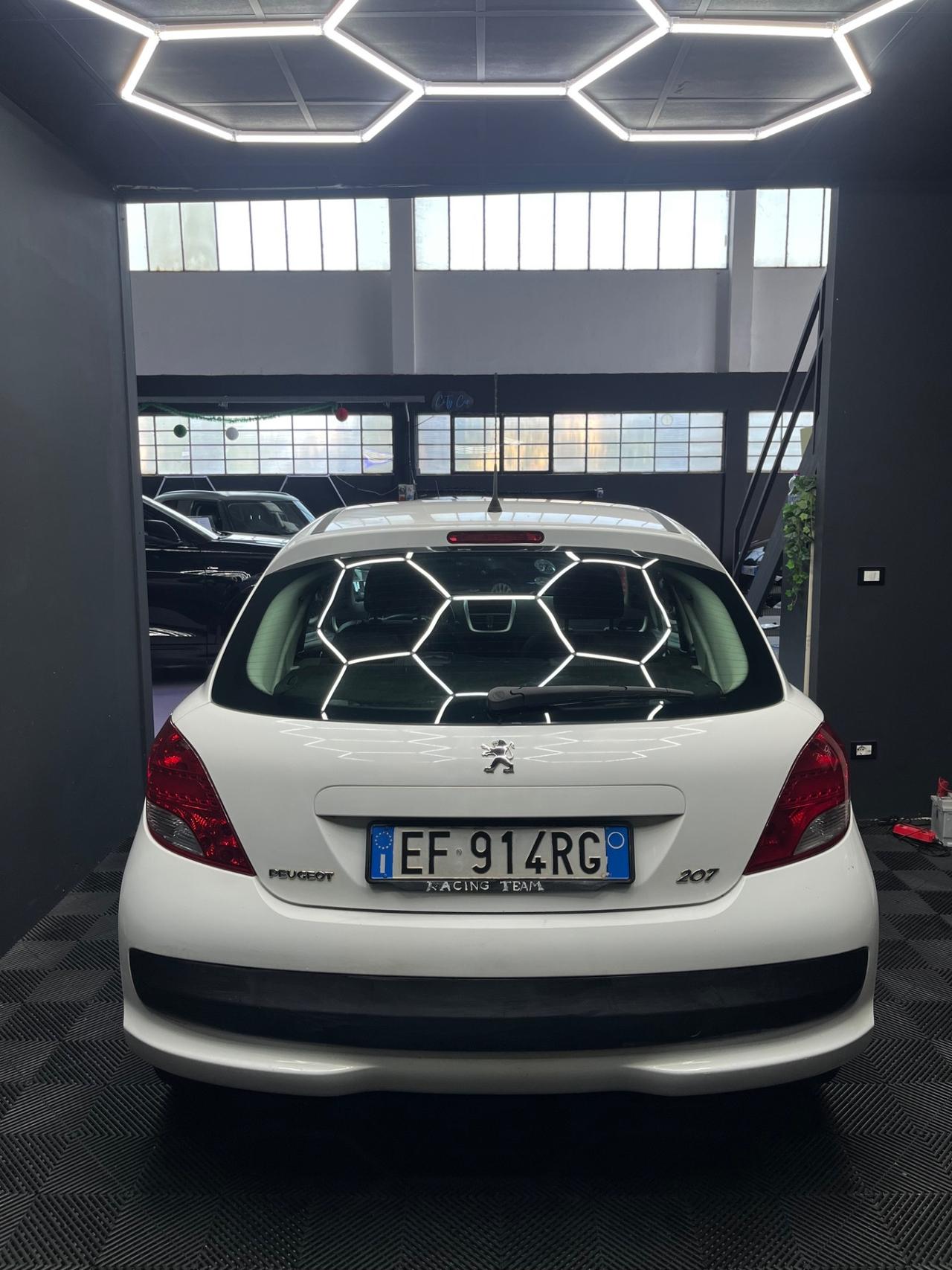 Vendo Peugeot 207 1.4 HDi 70 CV (2011) – Ottimo Stato