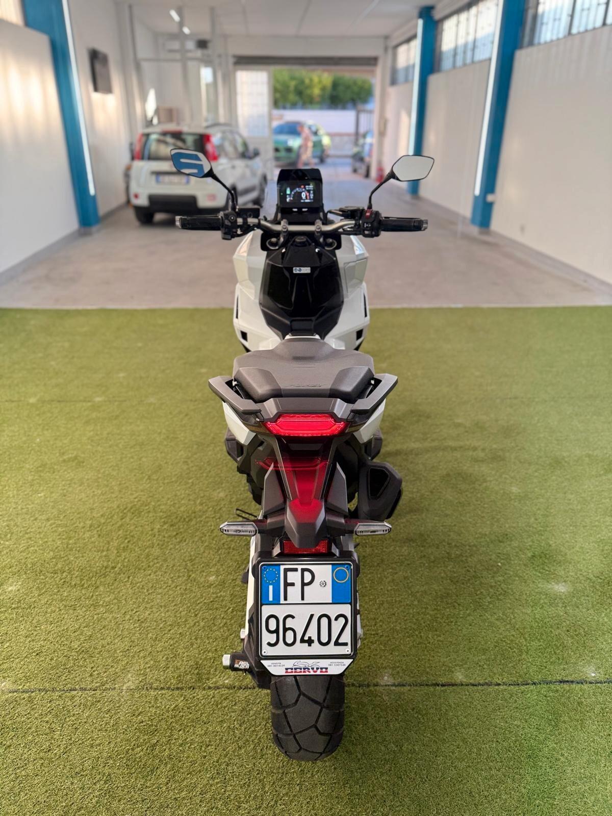 Honda X-ADV 750