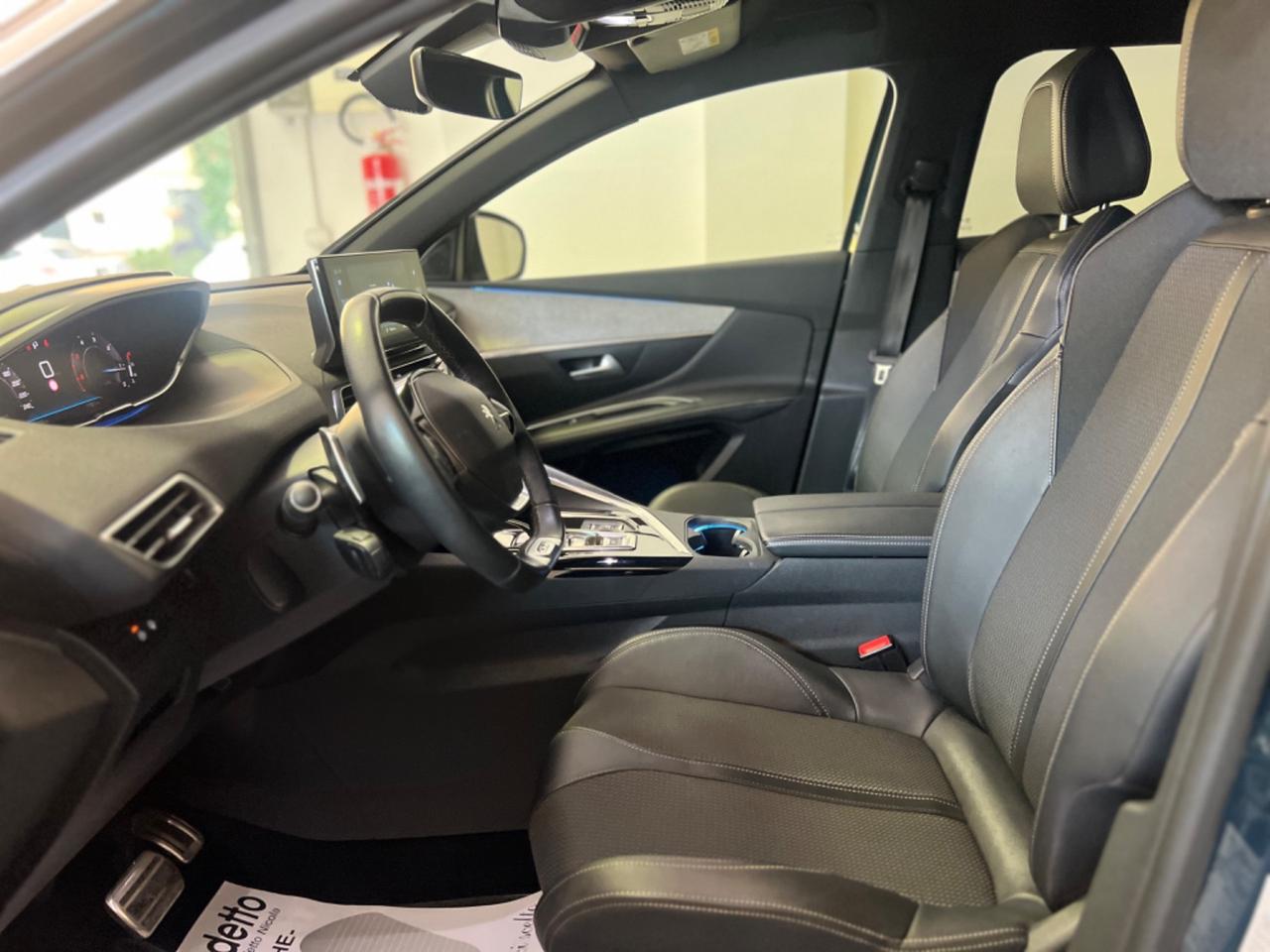 Peugeot 3008 BlueHDi 130 S&S EAT8 GT Pack 2022