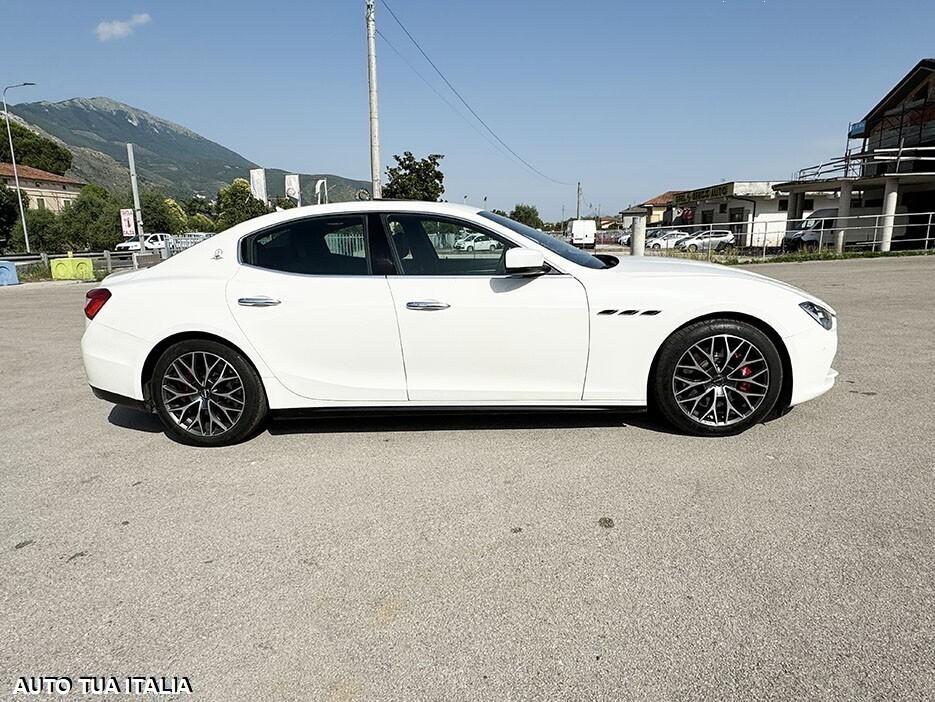 MASERATI GHIBLI V6 DIESEL GRANLUSSO