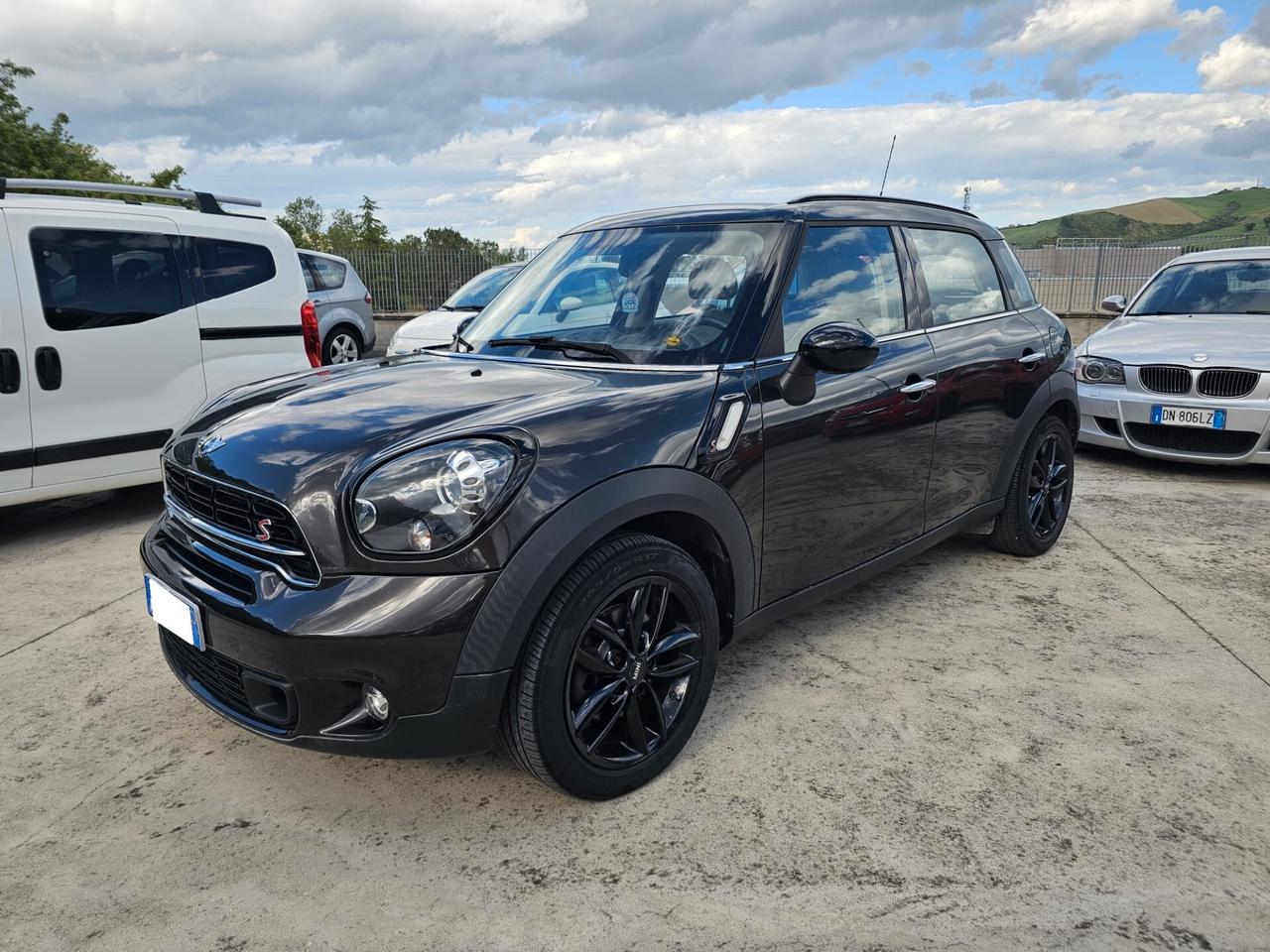 Mini Cooper Countryman 2.0 SD Boost Automatica 143 cv