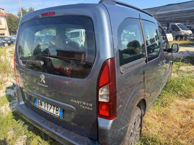 PEUGEOT Partner Tepee Mix 1.6 8V HDi 92 FAP Active Bellissima
