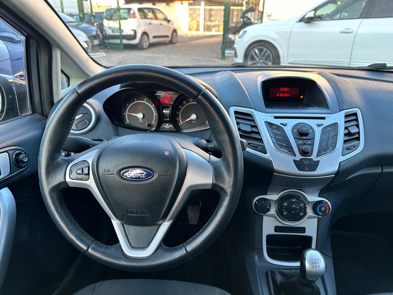 Ford Fiesta 1.2 Benzina ok per neopatentati