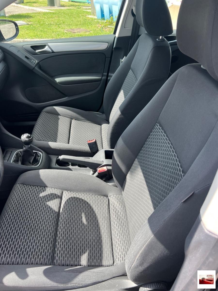 VOLKSWAGEN - Golf - Business 1.6 TDI 5p. Highline
