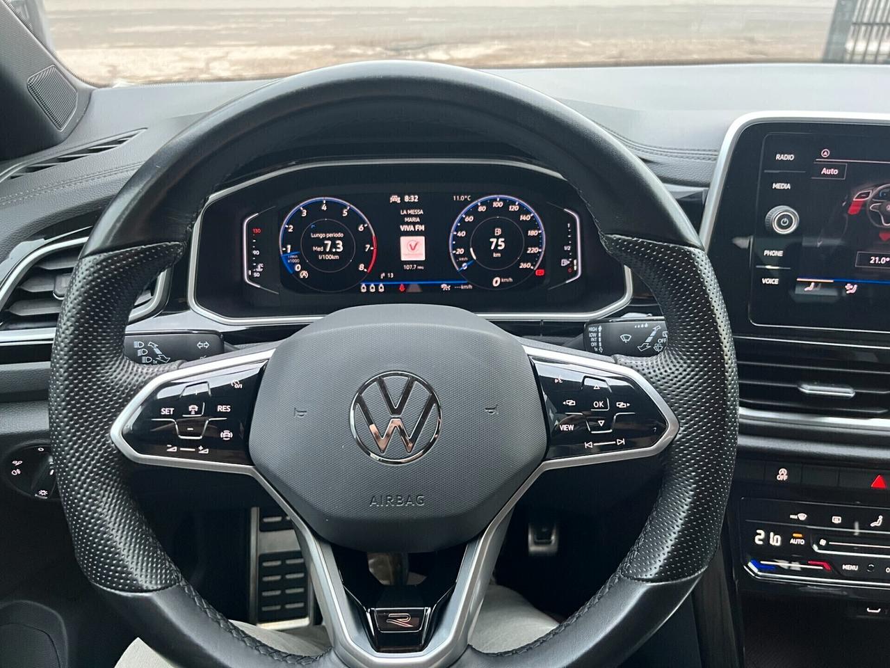 Volkswagen T-Roc 1.5 TSI ACT R-Line 10/2022 **KM 68198**