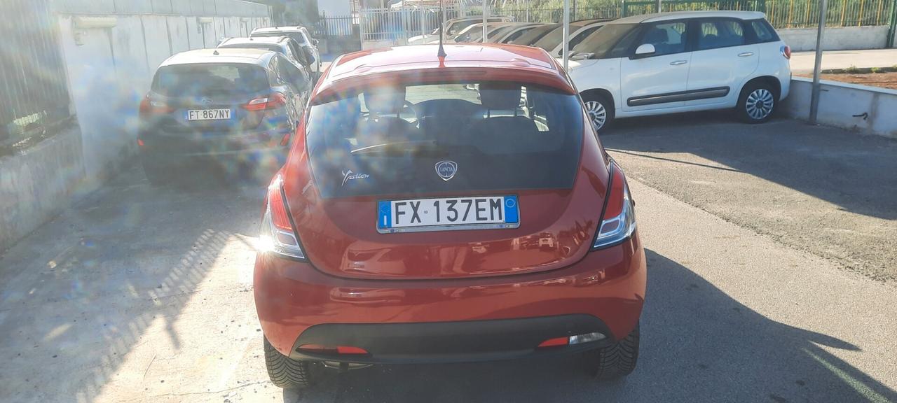 Lancia Ypsilon 1.2 69 CV 5 porte anno 2019