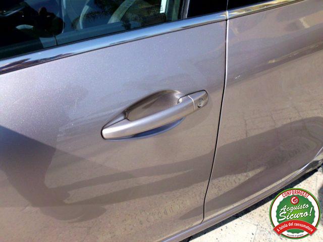 PEUGEOT 208 1.4 8V HDi 68CV 5p. Allure