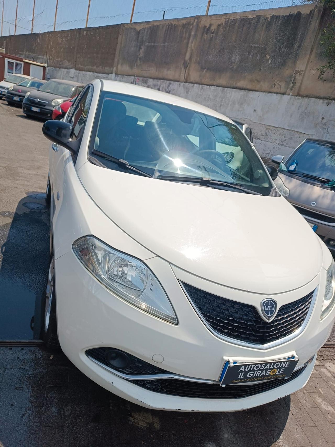 Lancia Ypsilon 1.2 69 CV 5 porte GPL Ecochic Gold