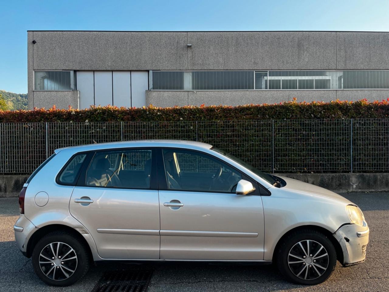 Volkswagen Polo 1.4/69CV TDI 5p. Sportline