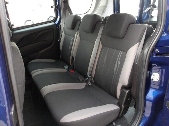 FIAT Doblo 1.4 Benzina 120cv AUTOVETTURA Doppia porta GANCIO
