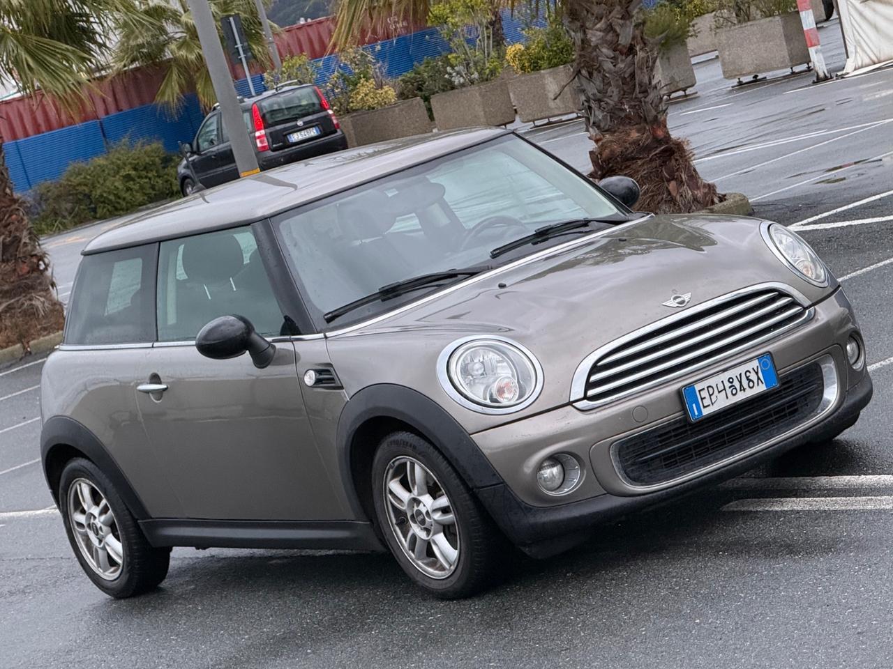 Mini COOPER 1.6 16V One 75 CV-ADATTA NEOPATENTATI