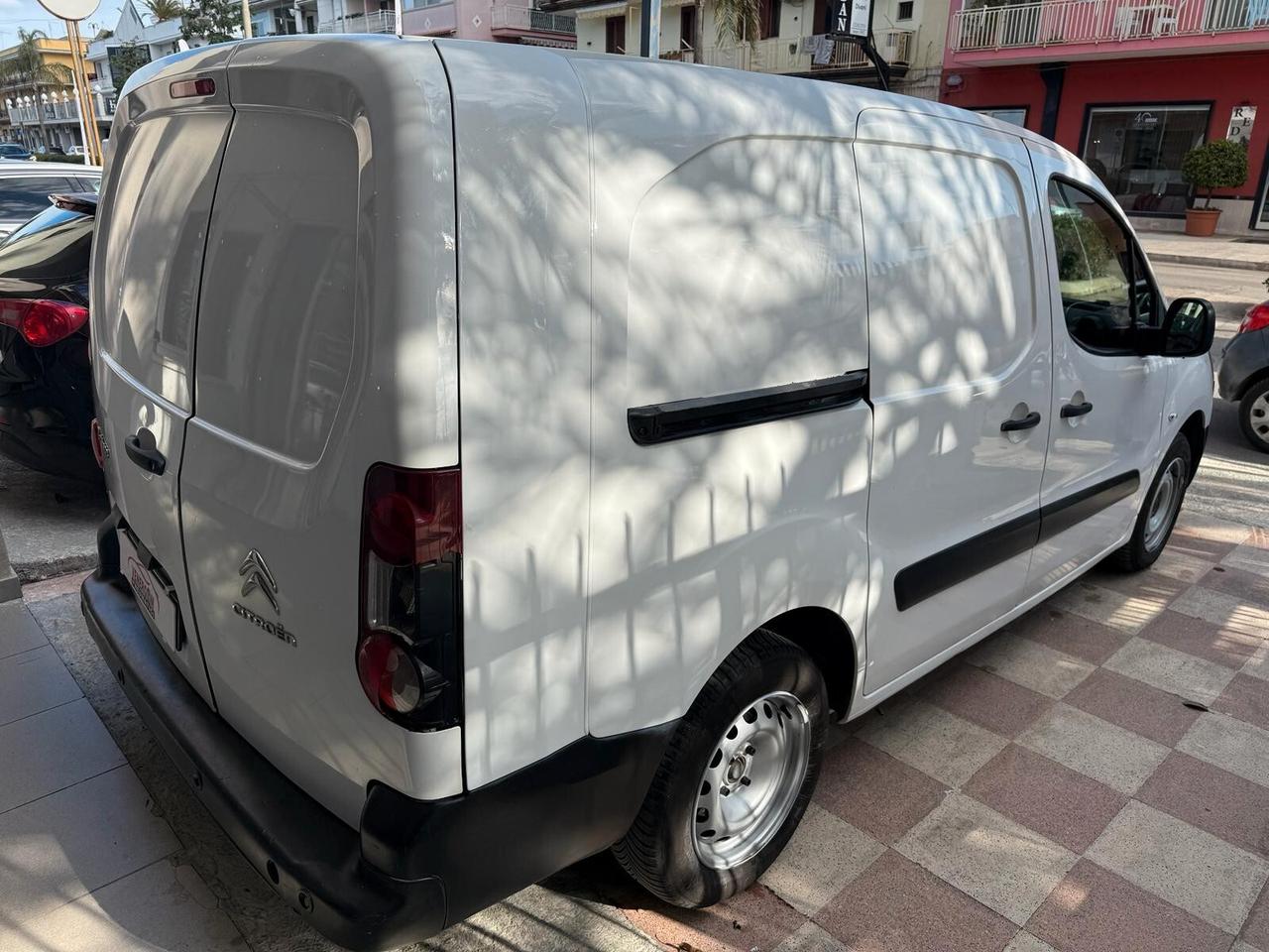 Citroen Berlingo 1.6 Blue-HDi Business L2 MAXI 3 Posti