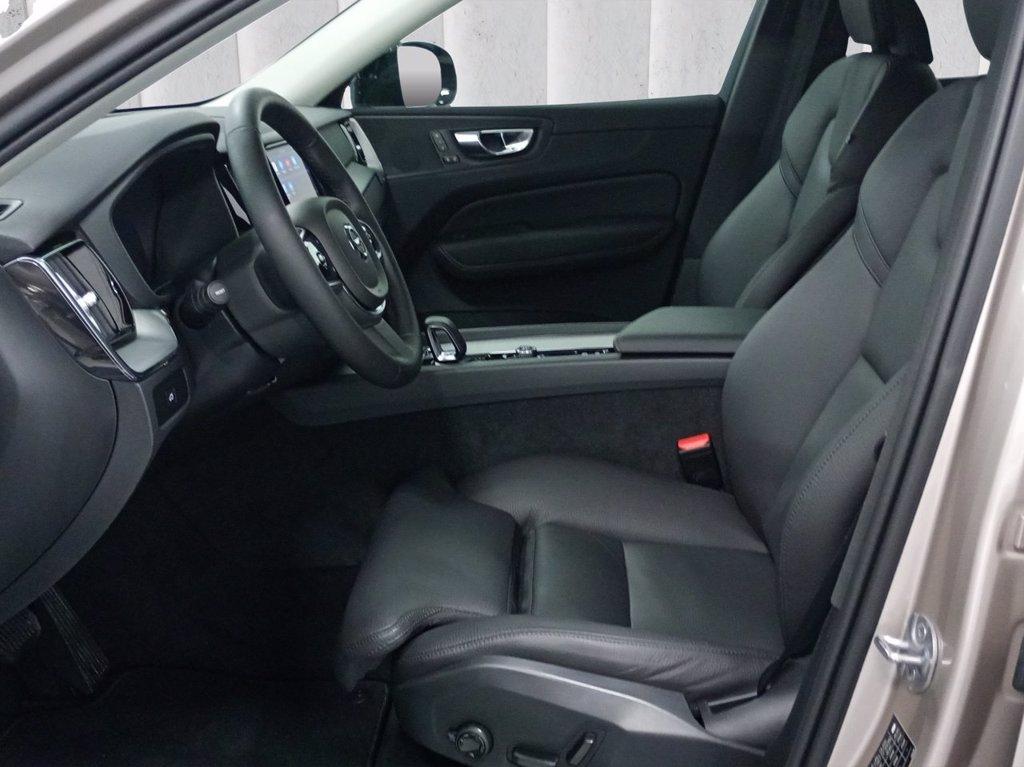 VOLVO XC60 2.0 b4 Plus Dark awd auto del 2024