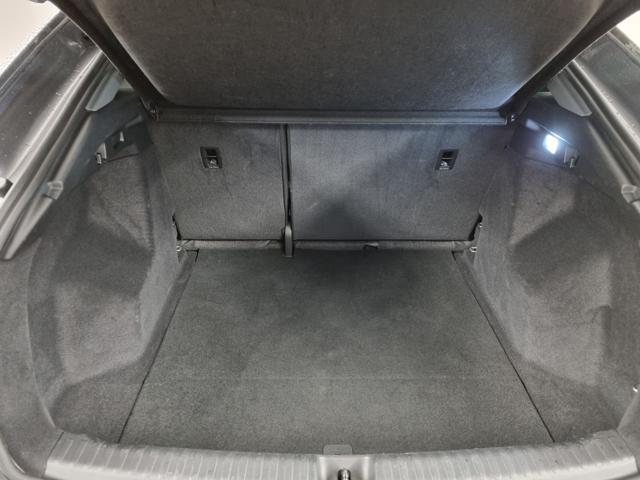 AUDI Q4 e-tron Q4 SPB 40 e-tron BUSINESS ADVANCED