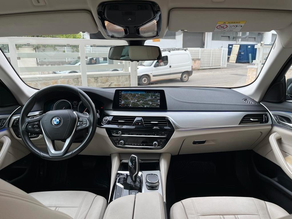 Bmw 520 d xDrive Touring Luxury