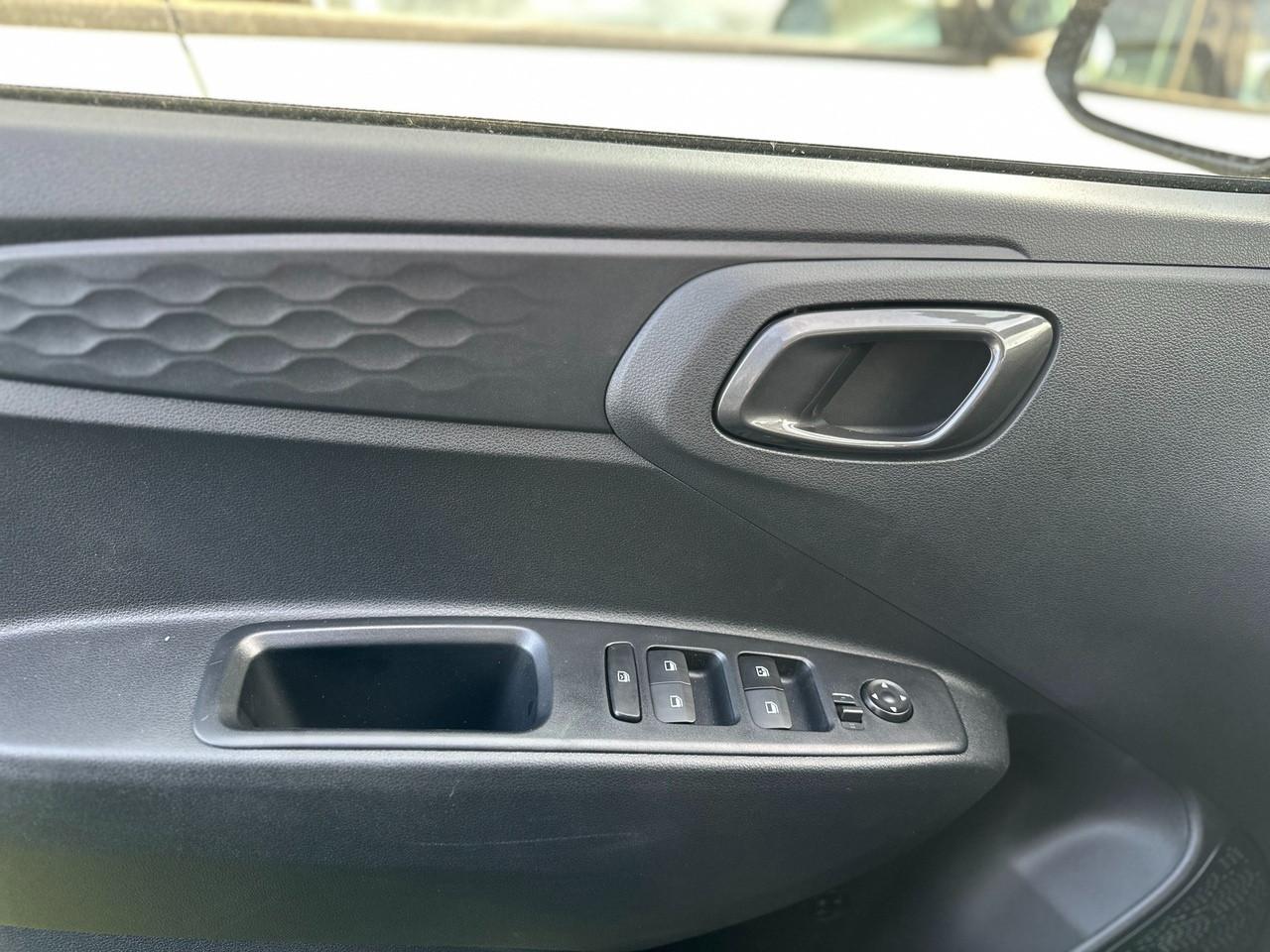 HYUNDAI i10 III 2023 - i10 1.0 mpi Connectline 63cv