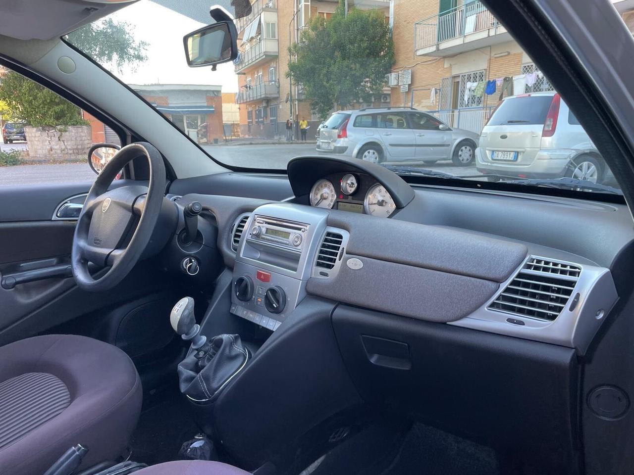 Lancia Ypsilon 1.4 Platino Ecochic GPL CON 150MILA KM