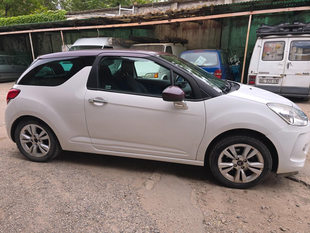 Ds DS3 1.6 HDi 90 BICOLORE GARANZIA 12 MESI