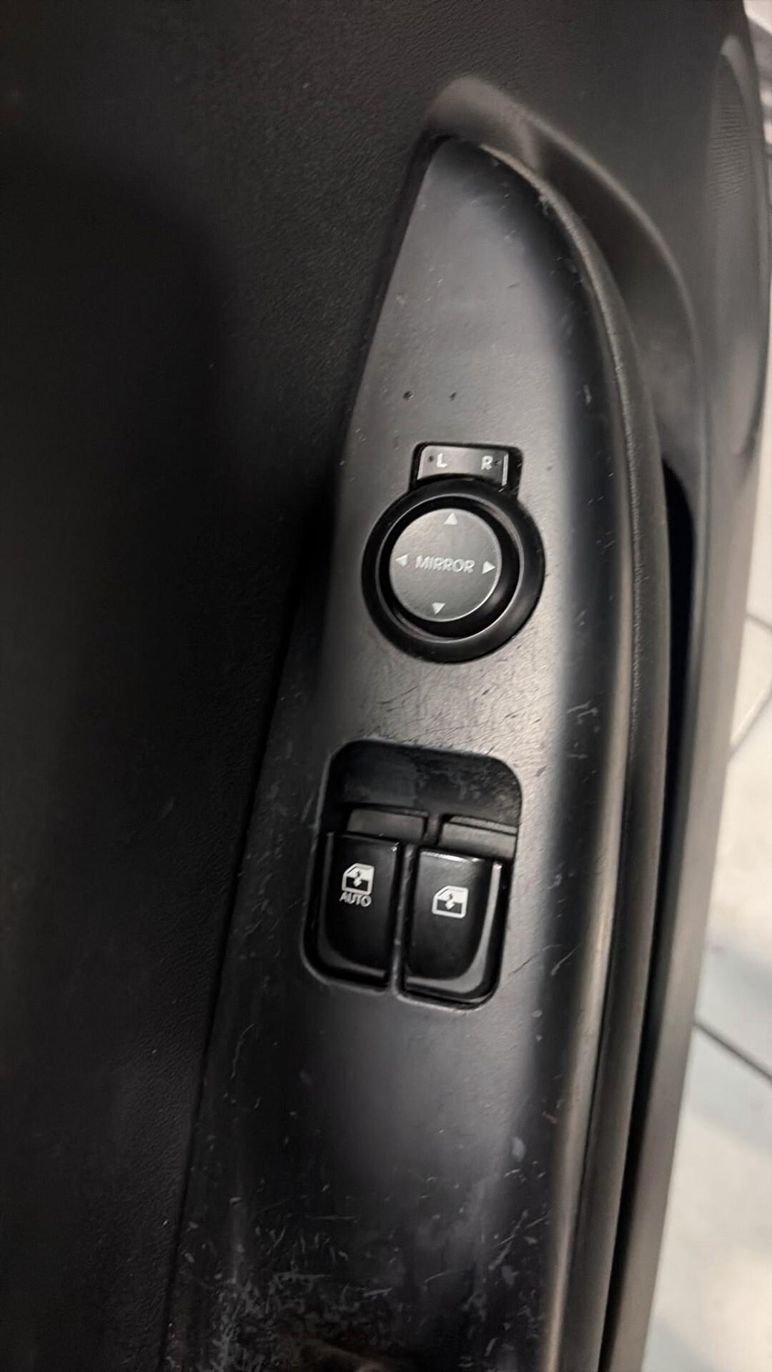 HYUNDAY I 20 DEL 2013 1200 GPL VALIDO FINO 2033