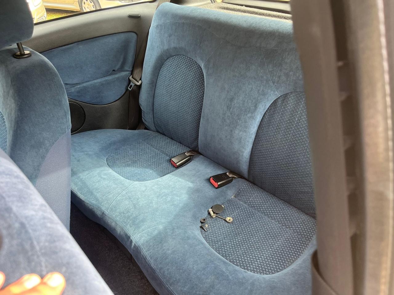 Lancia Y 1.2i cat LS