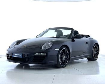 Porsche 911 CARRERA 4 Cabriolet GTS PDK
