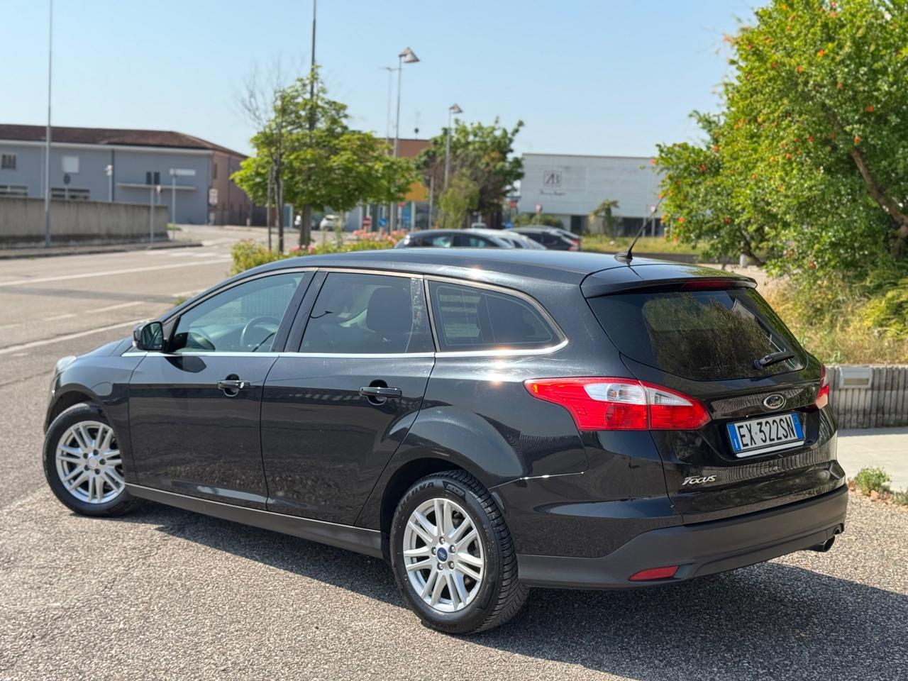 Ford Focus 2.0 TDCi 115 CV Powershift SW Titanium