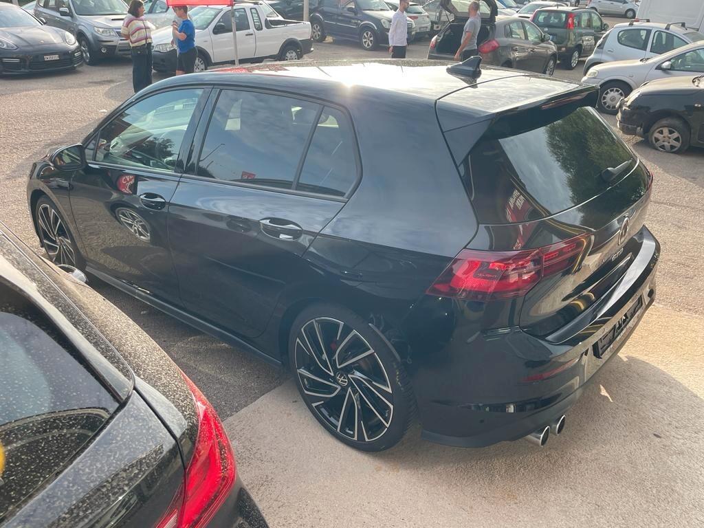 Volkswagen Golf 8 GTD 2.0 200cv DSG