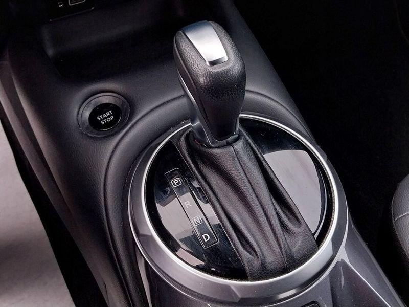 Nissan Juke 1.6 hev N-Connecta