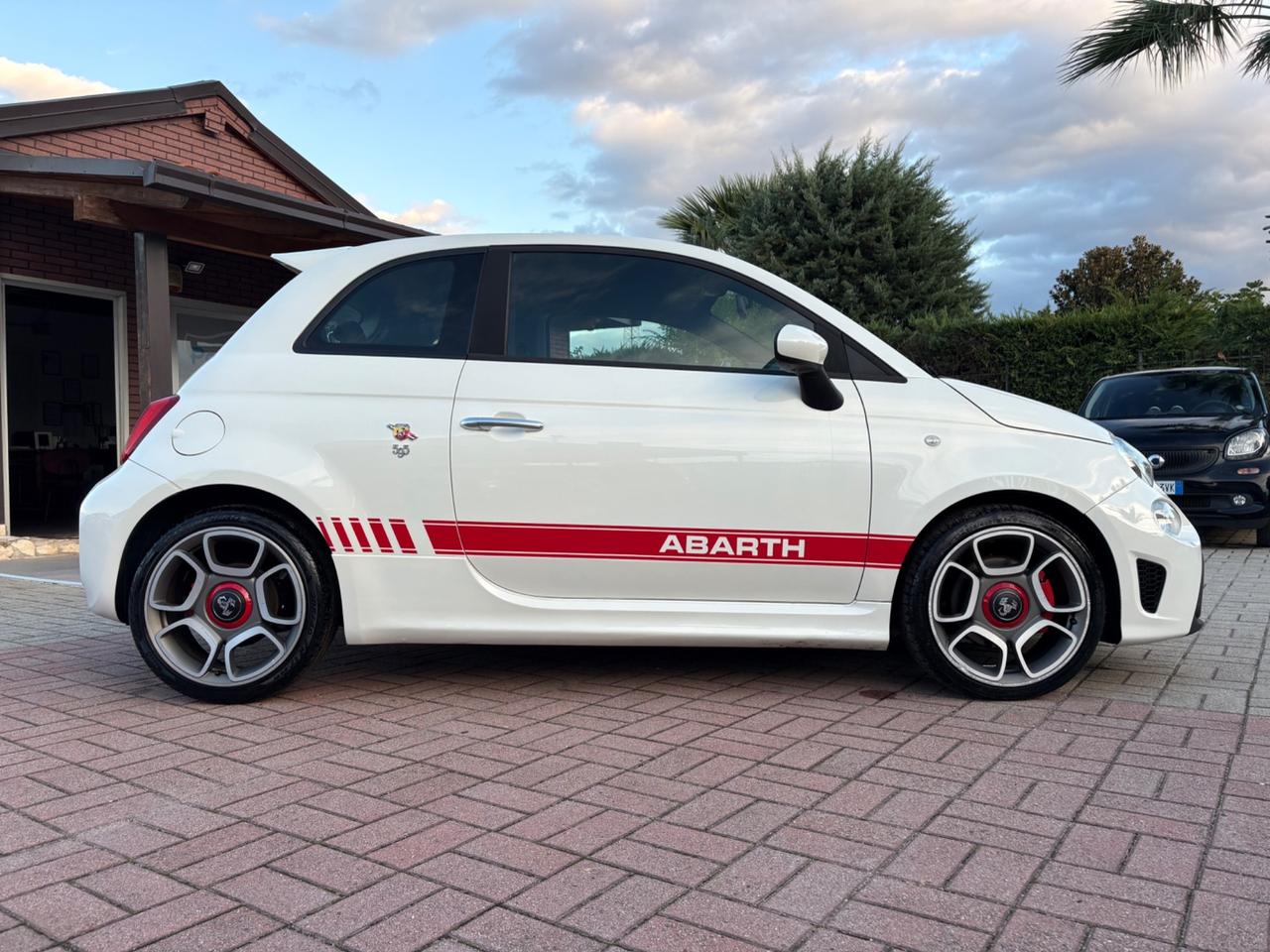 Abarth 595 1.4 Turbo T-Jet 145 CV